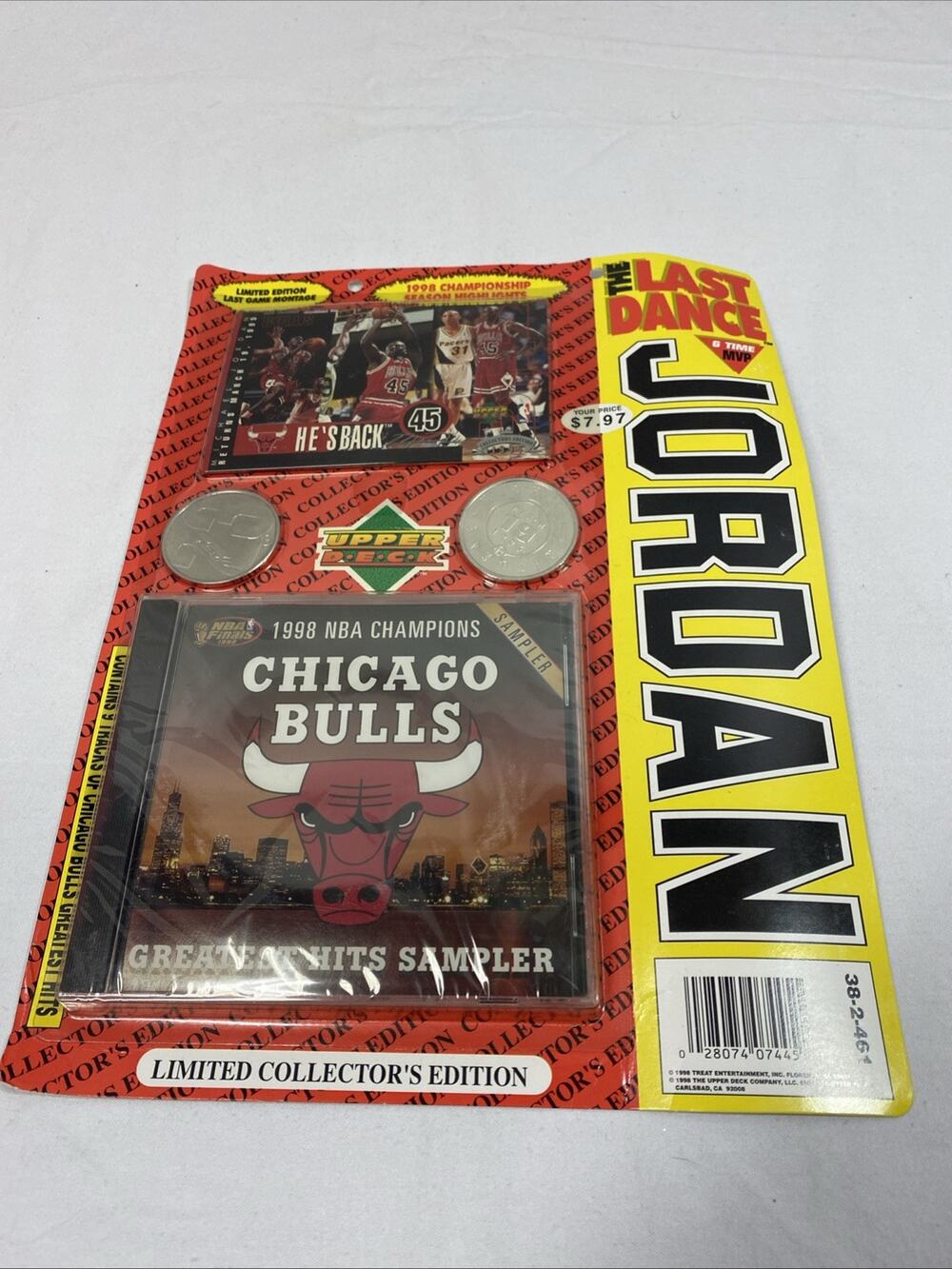 Upper Deck Michael Jordan Fan Pak w/ Bulls Music CD Jumbo Card With Coins